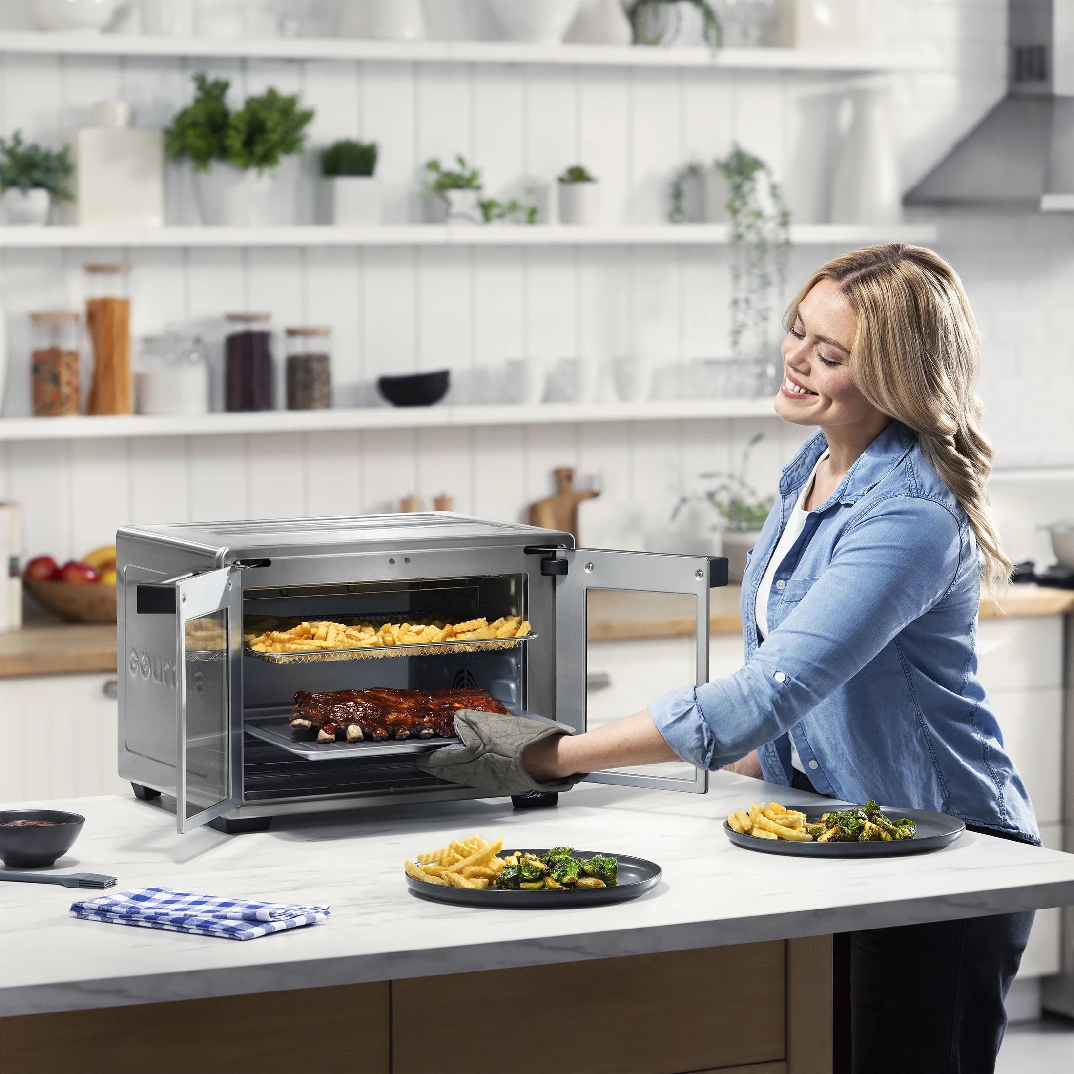 1700W 9-Slice Digital Toaster Oven and Air Fryer with 12 Cooking Presets, 35L Capacity, Stainless Steel Finish