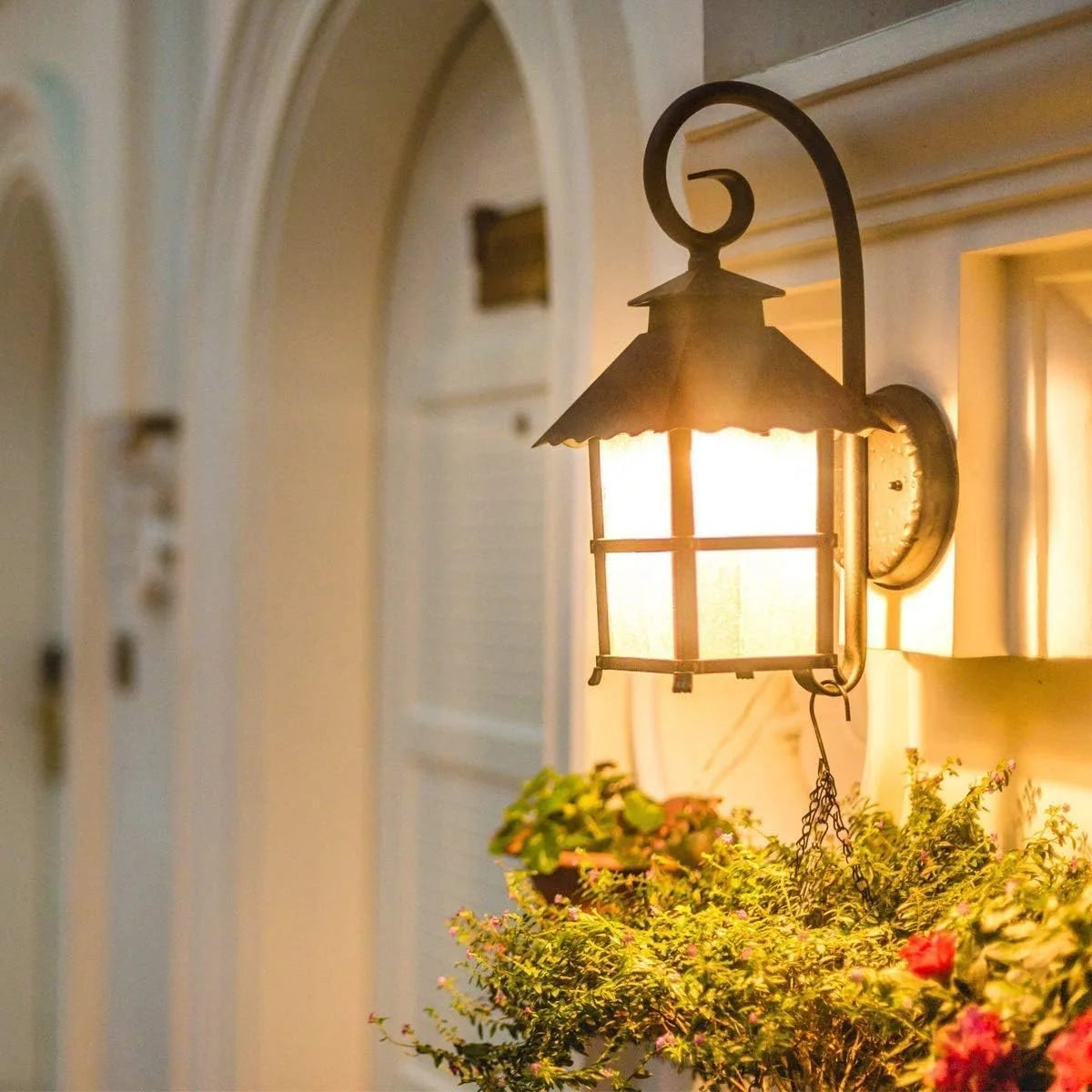 Lepro LED Light Bulbs 60 Watt Eqv Annual save $6.12 Per, Soft White 2700K, 9W 800 Lumens Non-Dimmable, A19 E26 Standard Medium Base, 10000 Hour Lifetime 5 Count