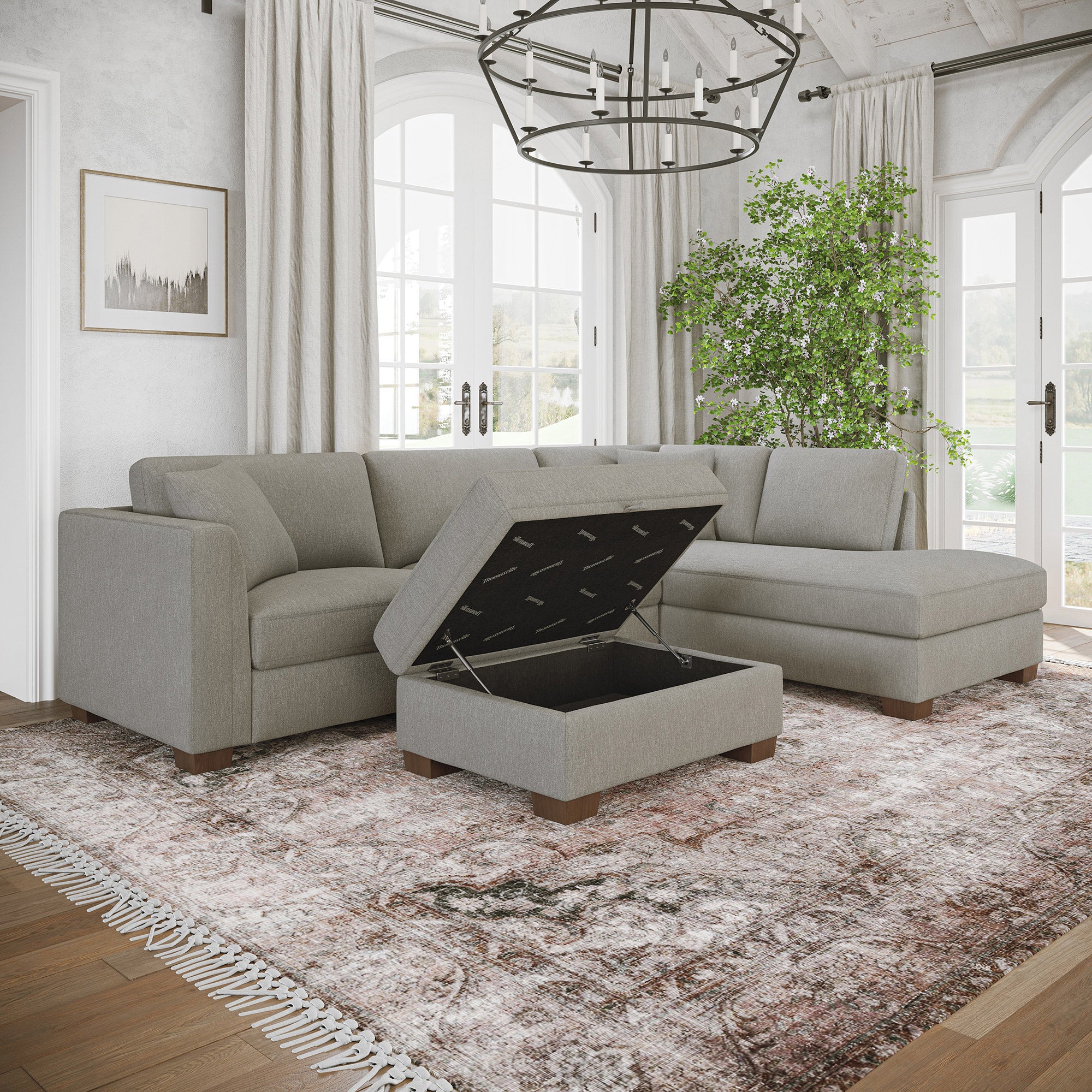 Thomasville Walsen Sectional with Storage Ottoman