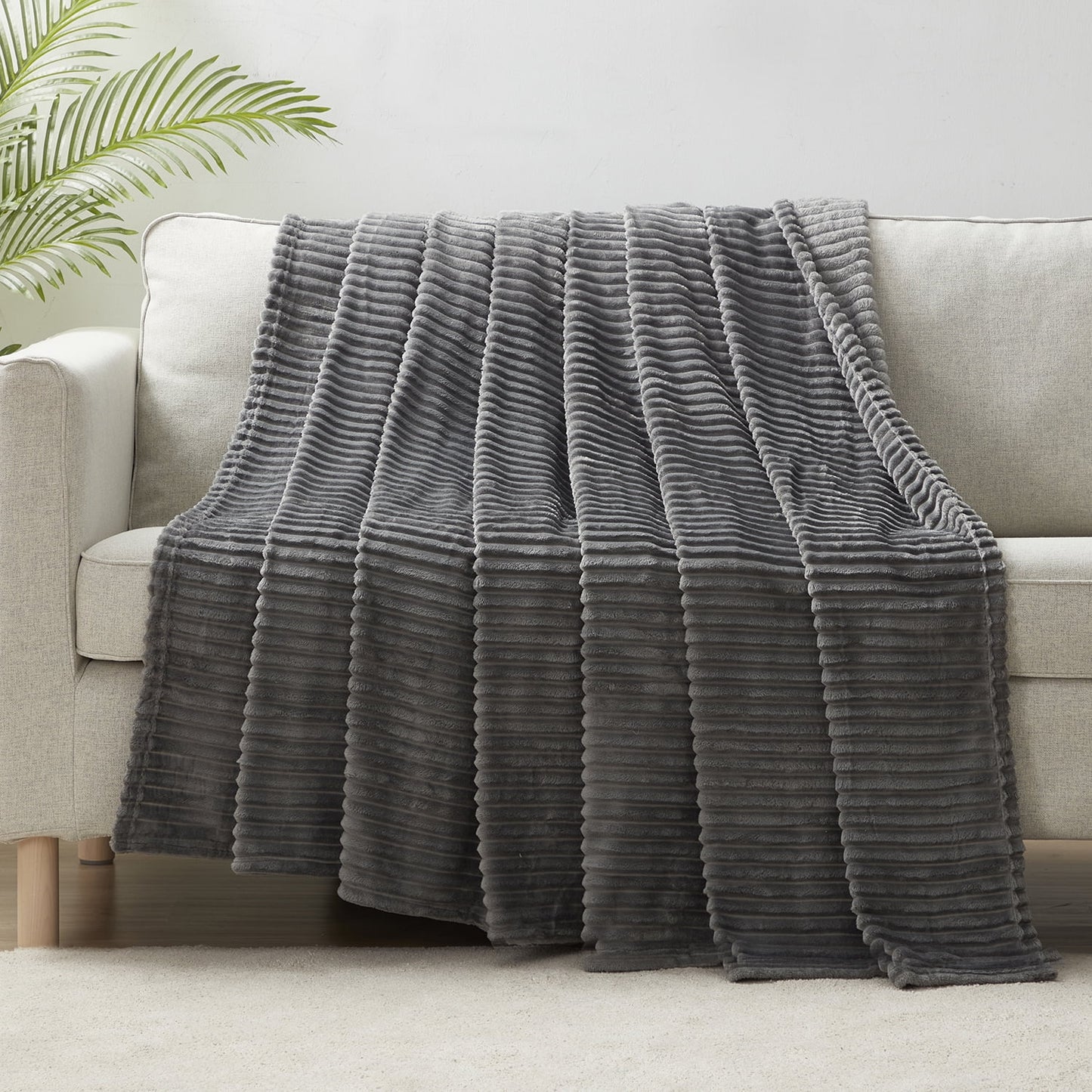 Luxury Soft Lightweight Fleece Throw Blanket - Gray Plush Bed Blanket