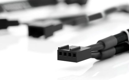 Noctua NA-SYC1 Chromax.Black, 4 Pin Y-Cables for PC Fans (Black)