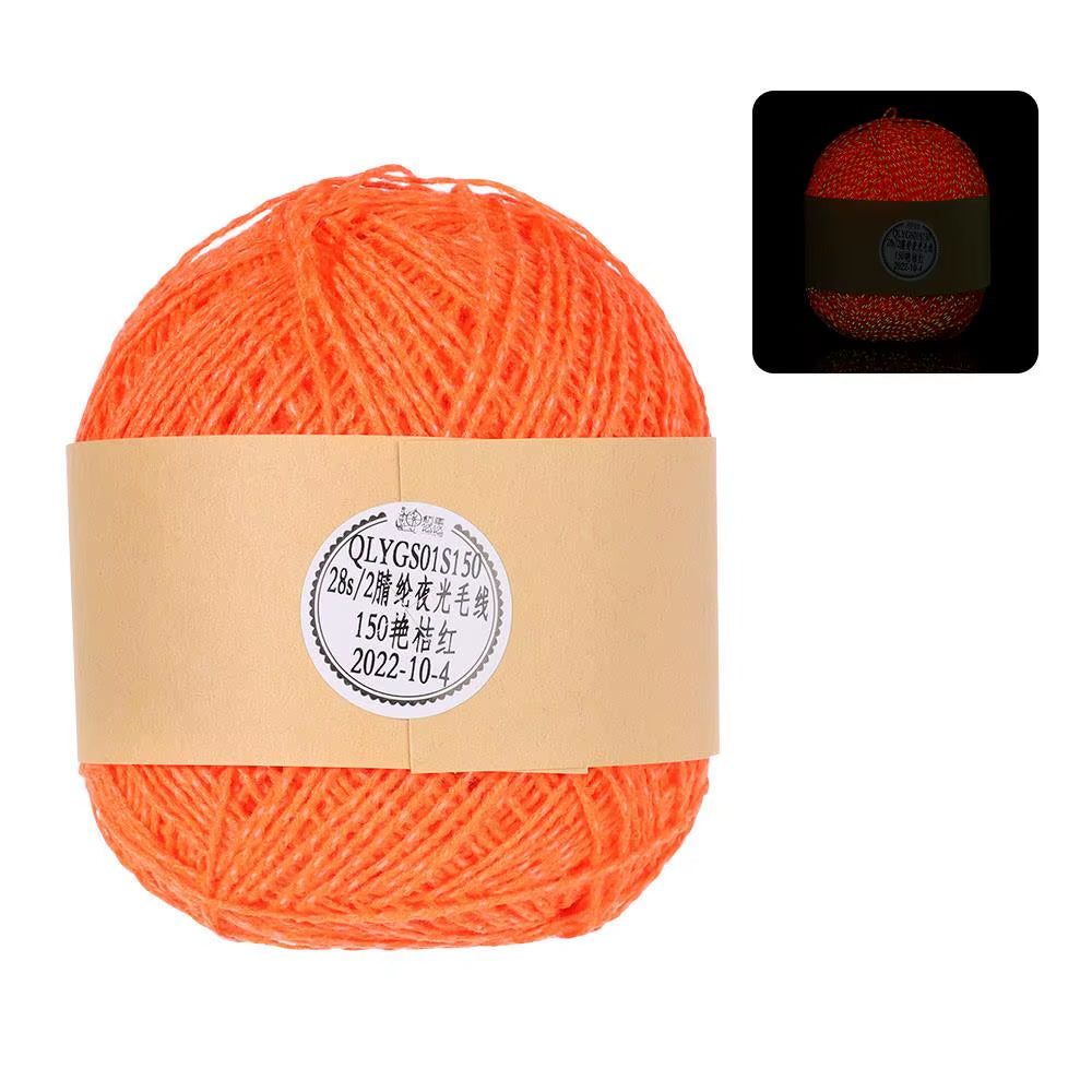 Luminous Chunky Polyester Yarn for Knitting - Glow in the Dark