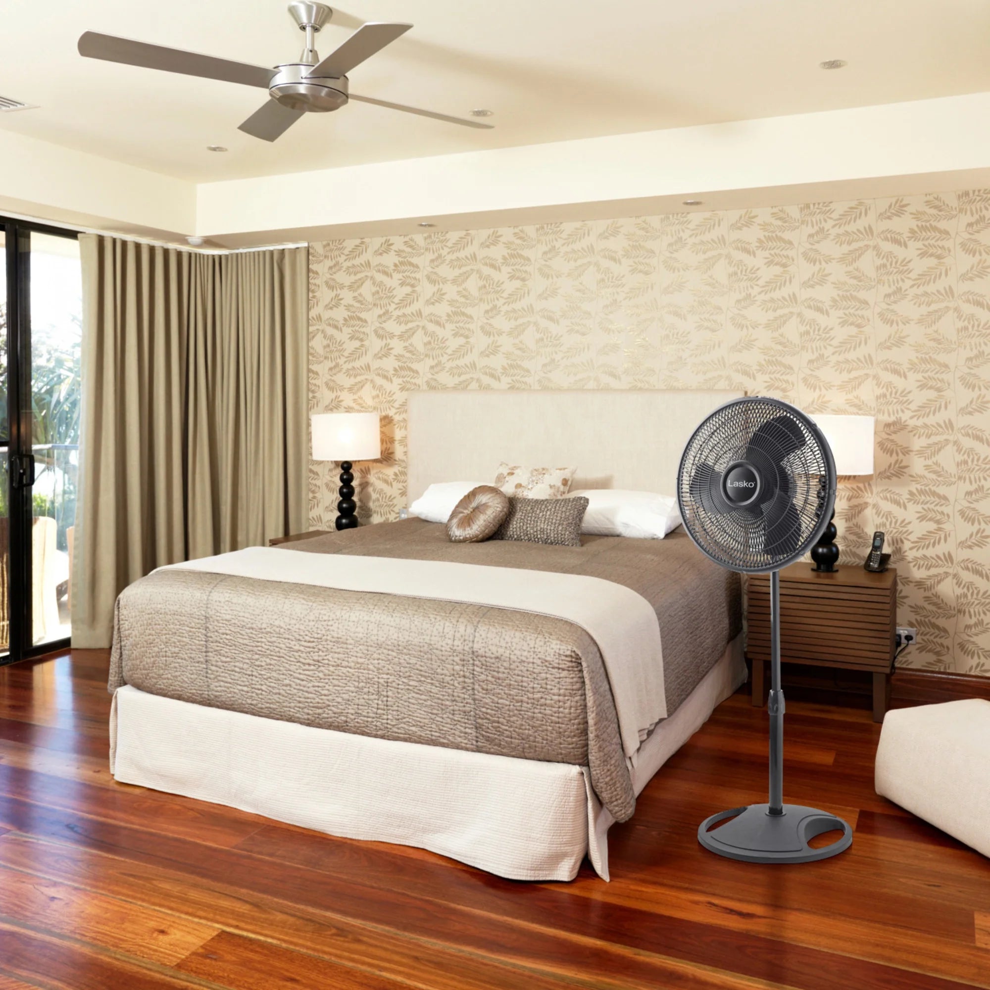 Lasko 16” 3-Speed Adjustable Oscillating Pedestal Fan, Black, S16500 New