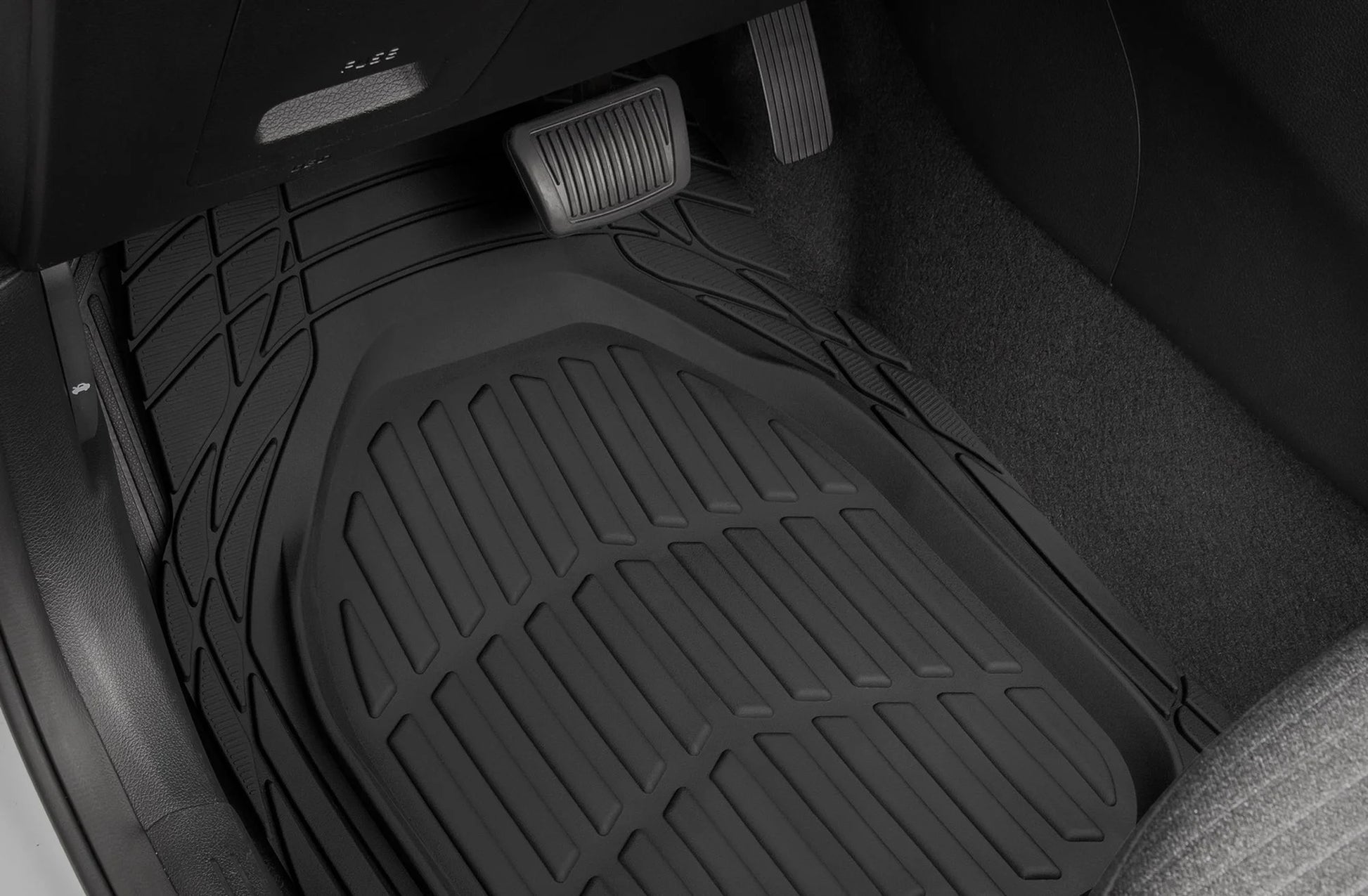 Motortrend 3-Piece Deep Dish Rubber Floor Mat for Chevrolet, Ford, Dodge, GMC, Honda, Hyundai, Jeep, Kia, Nissan, Toyota, and Volkswagen Vehicles