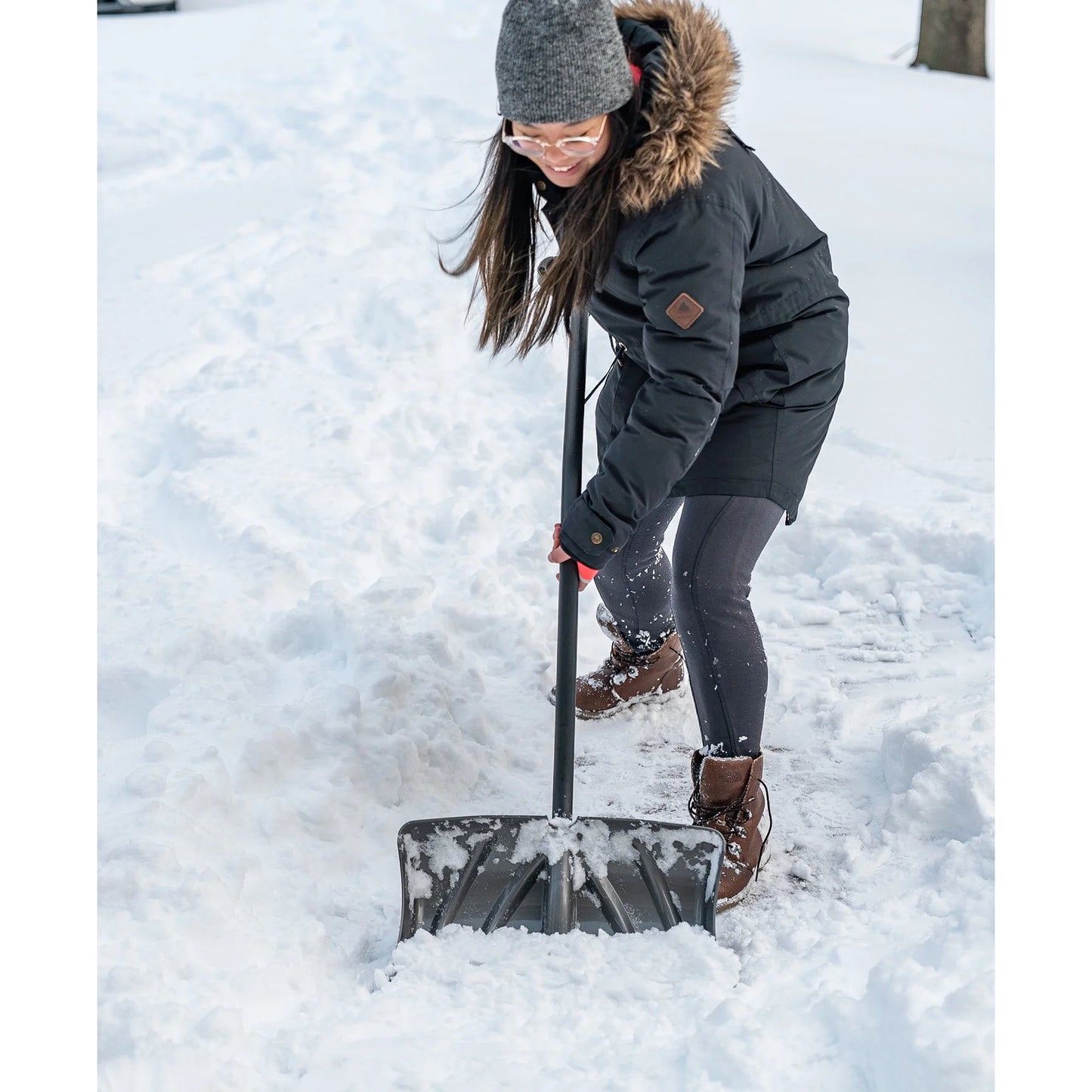 20-Inch Snow Shovel and Pusher with Durable Wear Strip